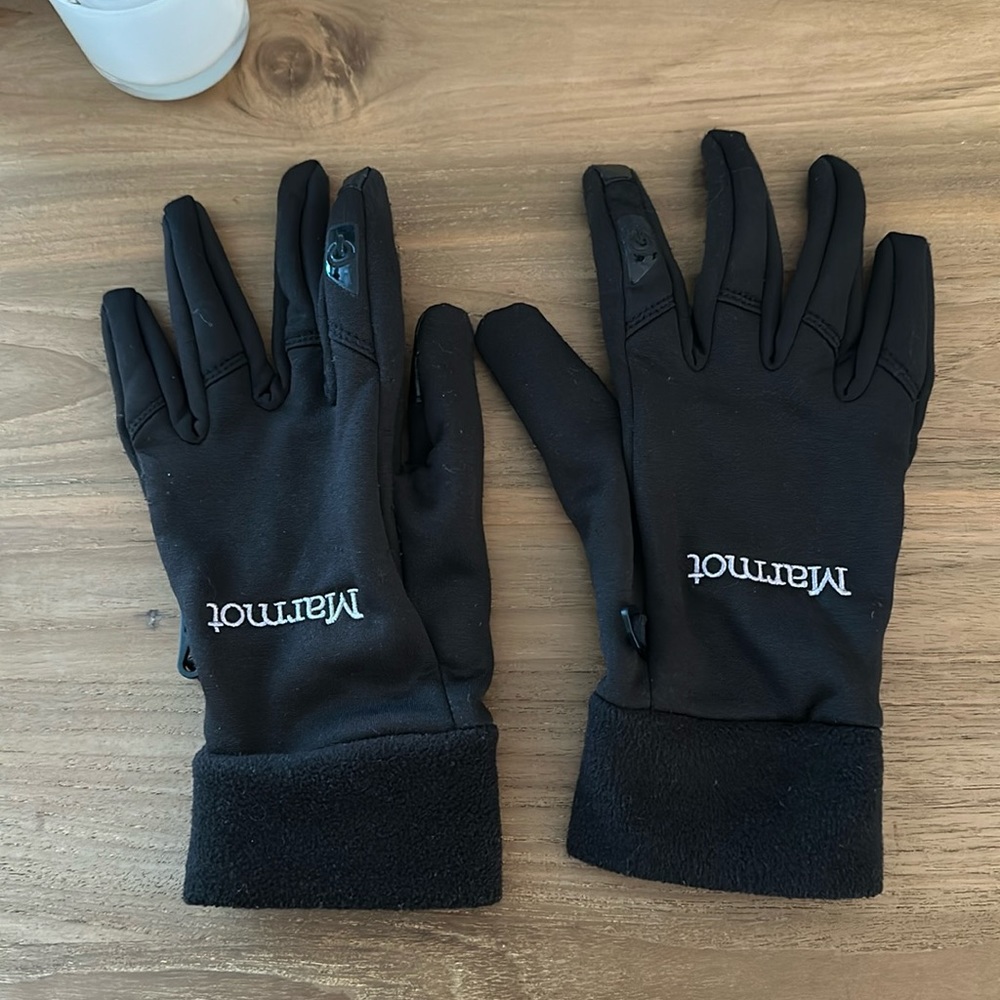 LIKE NEW Marmot women’s power stretch connect gloves